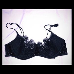 Victoria’s Secret Dream Angel Bra 34B